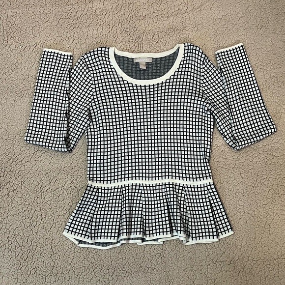 🖤Banana Republic Checkered Peplum Sweater🖤 - Picture 3 of 7